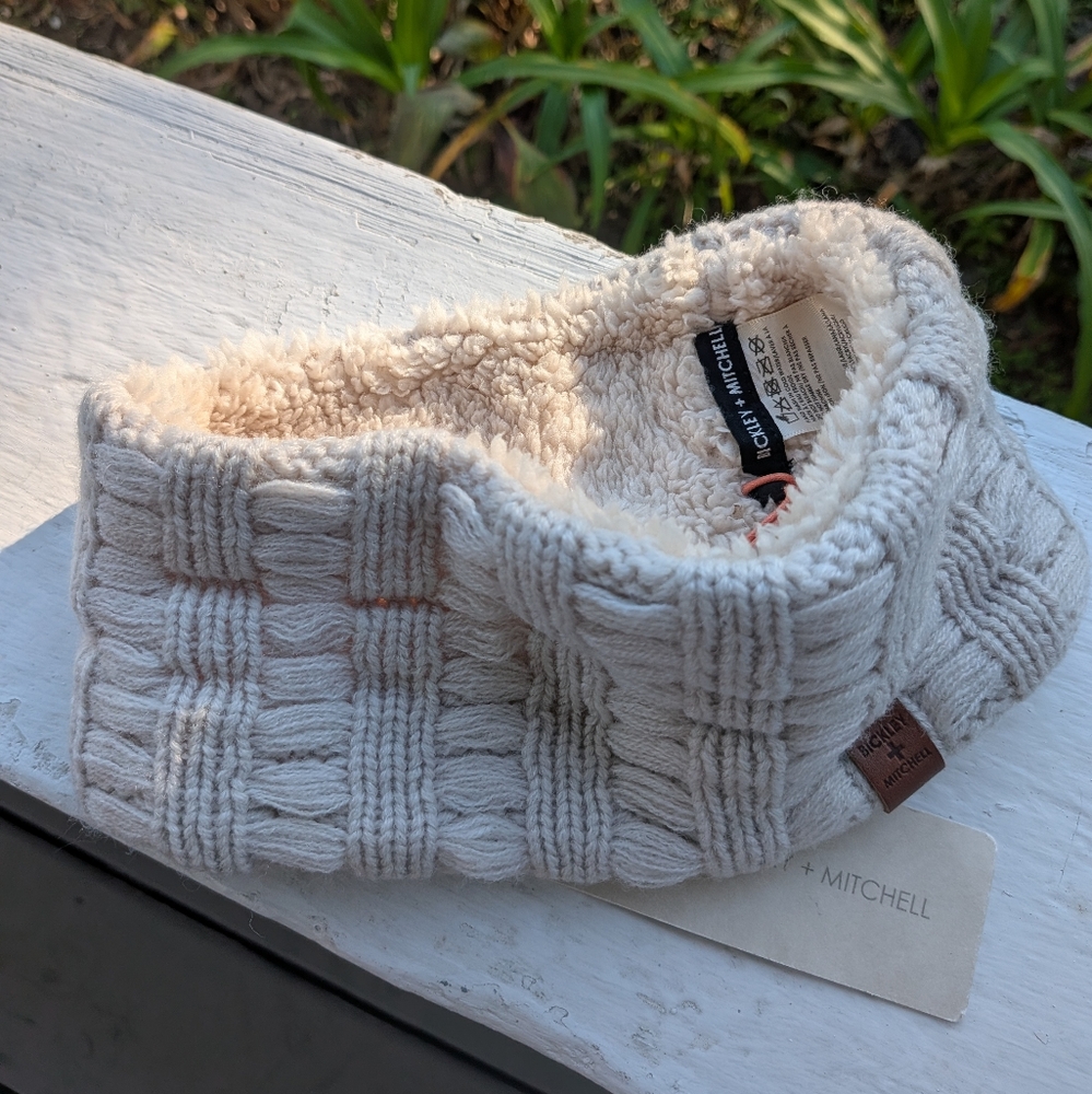 Bickley + Mitchell Cream Knit Headband - Picture 2 of 2